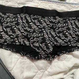 Victoria’s Secret Boy Shorts size Medium New with Tags